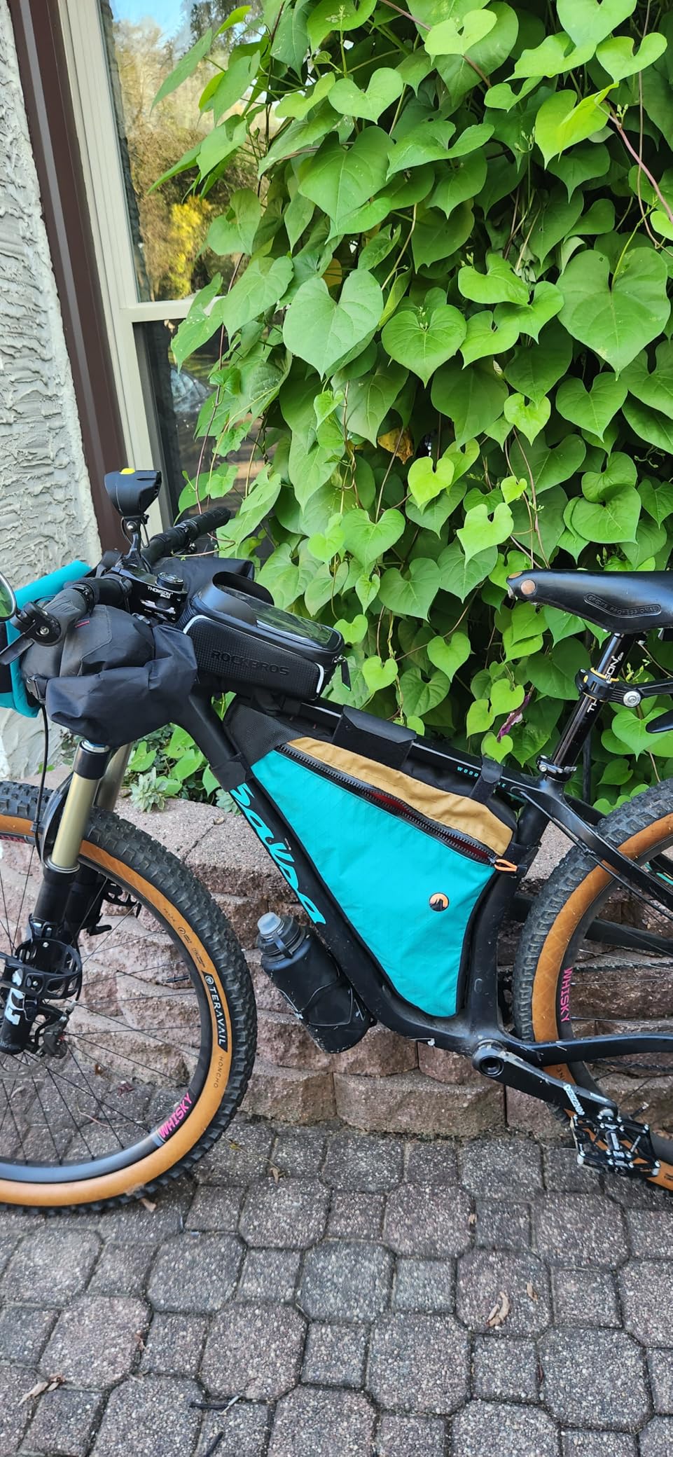 ROCKBROS Bike/Bicycle Phone Front Frame Bag, Waterproof, Tube Bag, Cycling Pouch, Bike Accessories for Men Compatible Phone Under 7