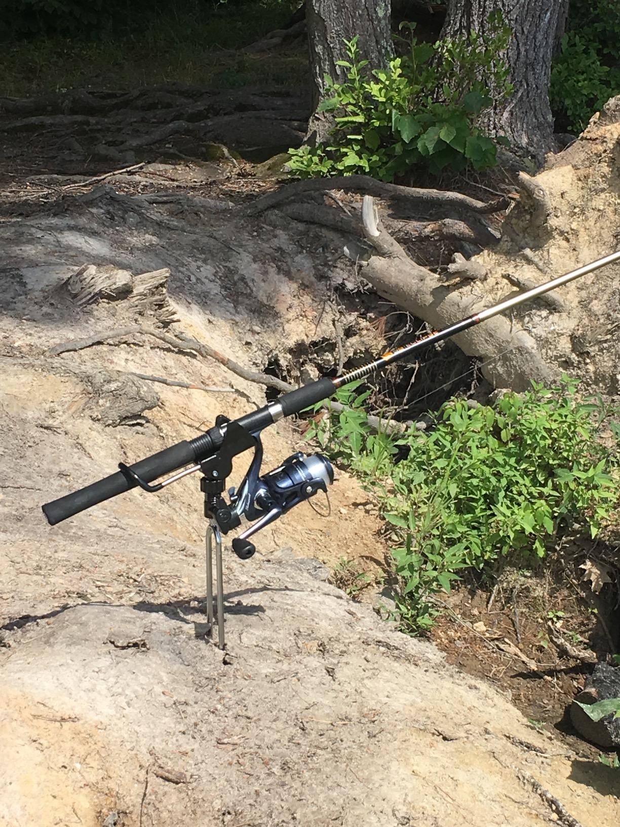 Aluminum Bank Fishing Rod Holder with 10 Fishing Bells - Heavy Duty Ground Spike Fish Pole Stand Rack for Shore, Surf, Beach Fishing - Great for Men customer photo 2