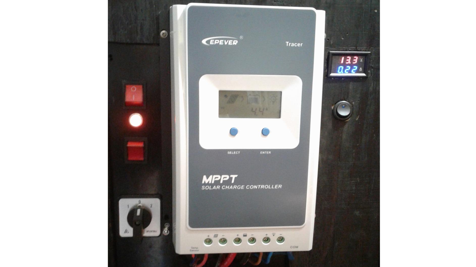 EPEVER MPPT Solar Charge Controller 40A 12V 24V Auto Max PV 100V Solar Panel Regulator Common Negative Ground LCD Display Tracer4210AN G3 customer photo 2