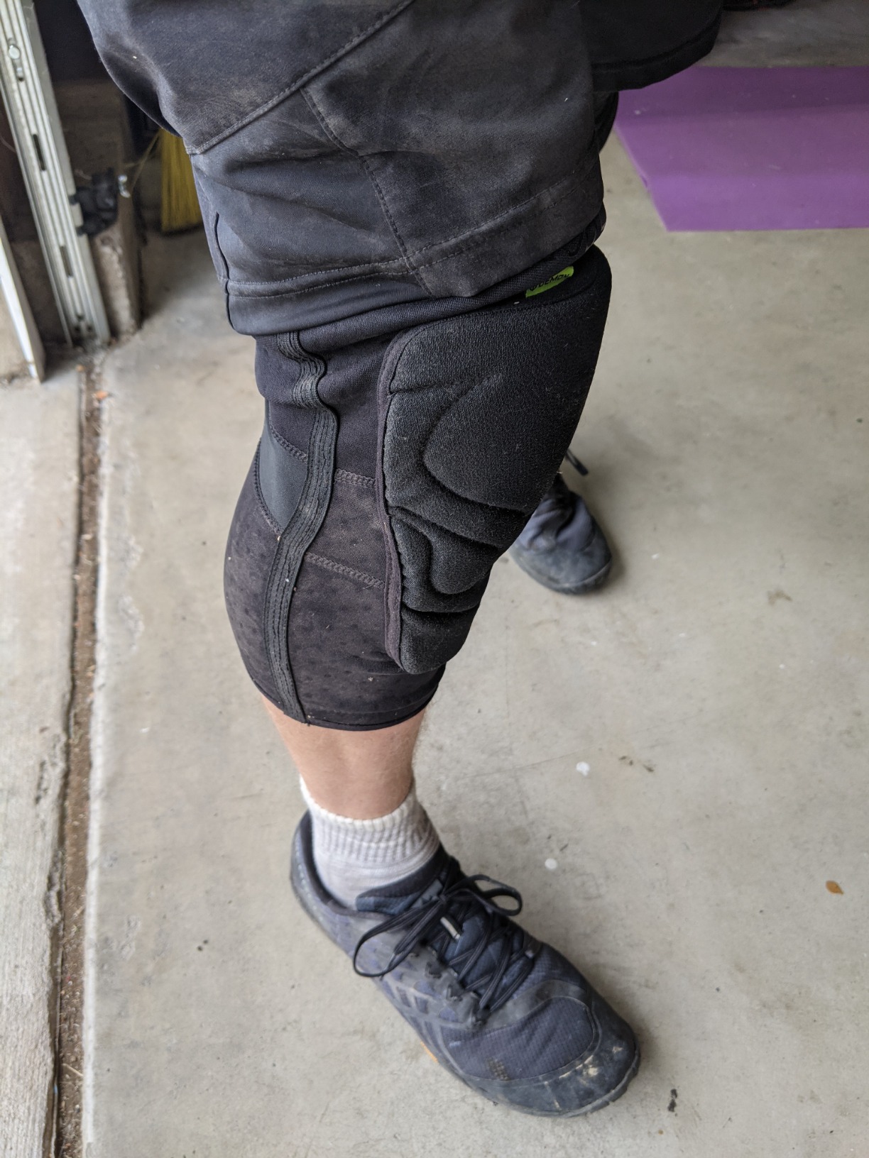 Demon Enduro Mountain Bike Knee Pads - Ultralight Edition customer photo 1