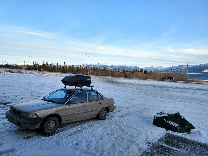 JEGS Rooftop Cargo Carrier for Car Storage - Small Roof Rack Cargo Carrier - Heavy Duty Weatherproof Storage - Made in USA - 10 Cubic Ft - 110 Lb Capacity - Zero Tool Easy Assembly - Aero Design customer photo 1