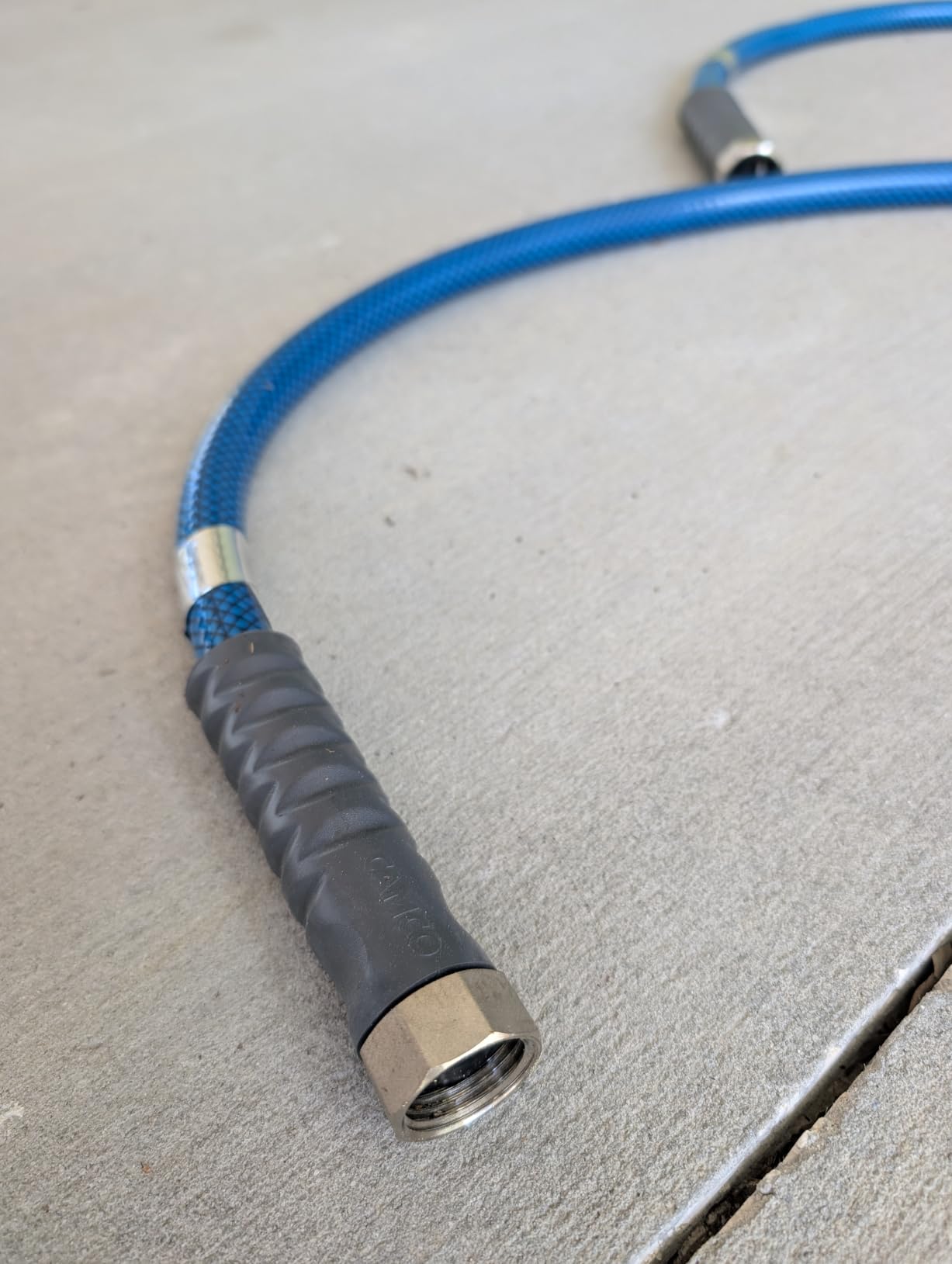 Camco TastePURE 4-Foot Premium Camper/RV Drinking Water Hose - Features a Heavy-Duty No-Kink Design with Strain Relief Ends & 5/8-Inch Inside Diameter - NSF Drinking Water Safe Certified (22813) customer photo 2
