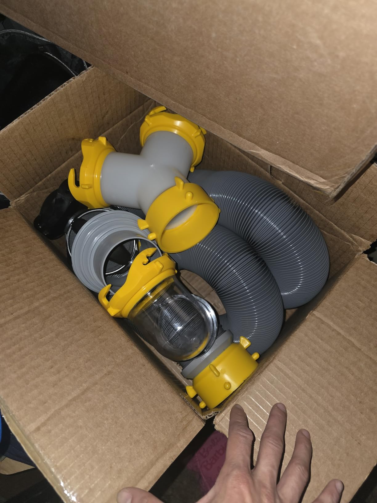 Camco Deluxe 20' Sewer Hose Kit with Swivel Fittings and Wye Connector - Ready To Use Kit Complete with Sewer Wye and Elbow Fittings, Hoses, and Storage Caps customer photo 1