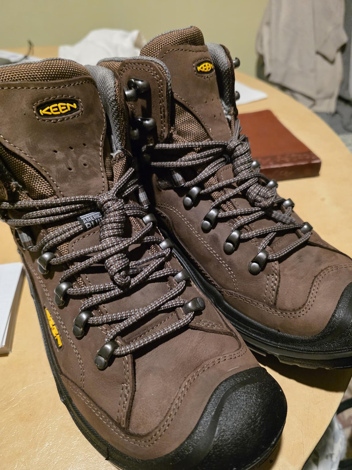 KEEN Men's Durand 2 Mid Height Waterproof Hiking Boots customer photo 2