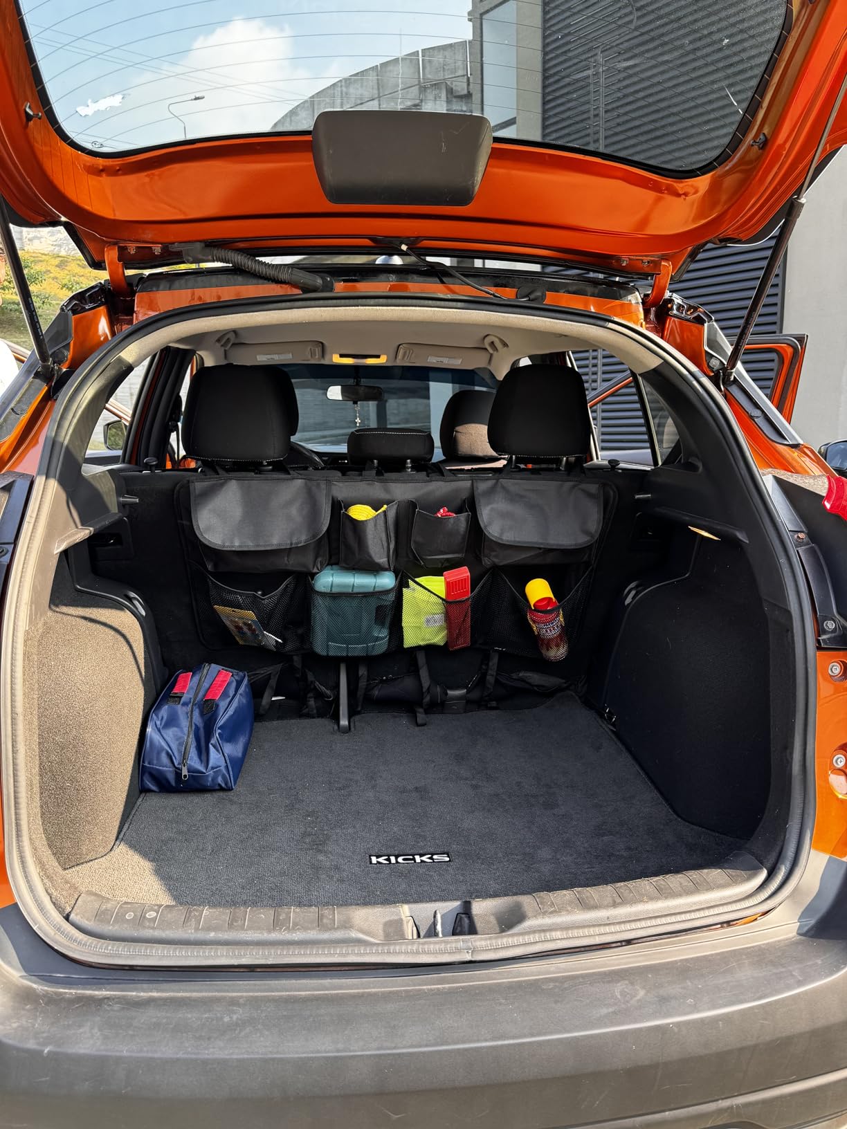 LIANXIN Roadside Assistance Emergency Kit - Car Emergency Kit with Jumper Cables (Upgraded) Emergency Roadside Kit for Car 142 Pieces Car Safety Kits,Tow Strap,Tool Kit,Reflective Warning Triangle customer photo 1