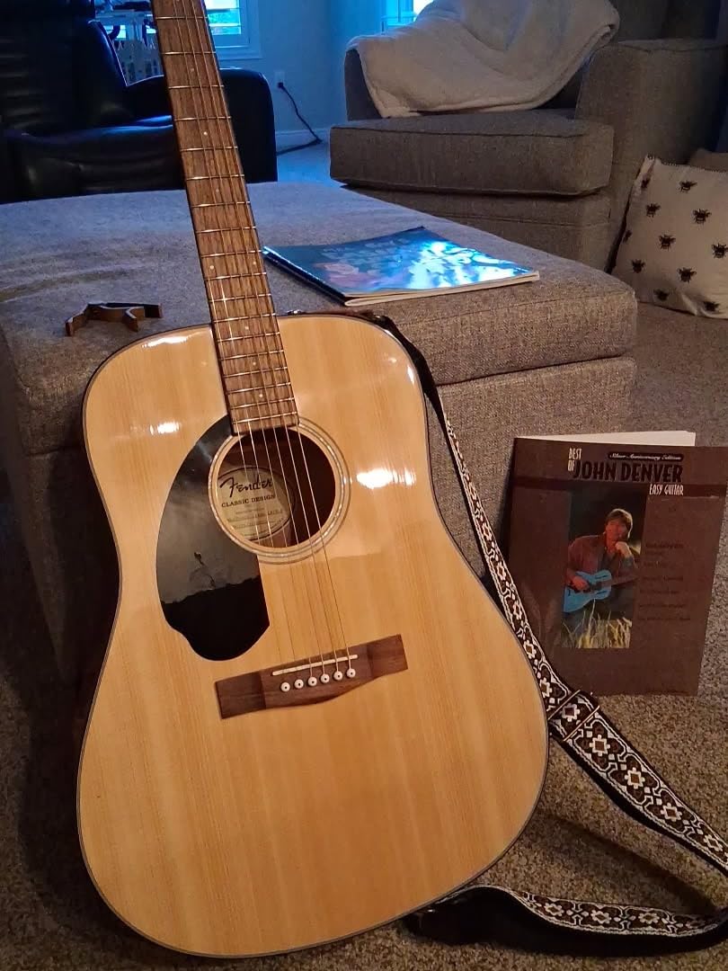 Fender Left-Handed Acoustic Guitar, CD-60S, with 2-Year Warranty, Dreadnought Classic Design with Rounded Walnut Fingerboard and Phosphor Bronze Strings, Glossed Natural Finish, Mahogany Construction customer photo 1
