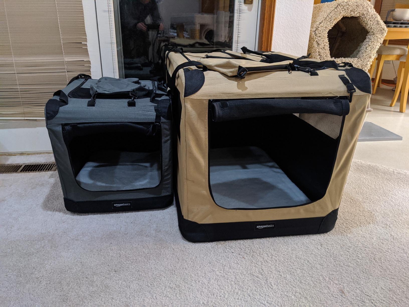 Amazon Basics Foldable Portable Soft Pet Dog Crate Carrier Kennel, 36 x 24 x 24 inches, Black customer photo 1