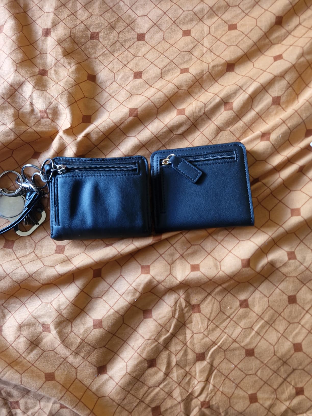 Toughergun Women's Small Slim Leather Wallet with RFID Protection, Compact Bifold Mini Purse with Clear ID Window customer photo 2