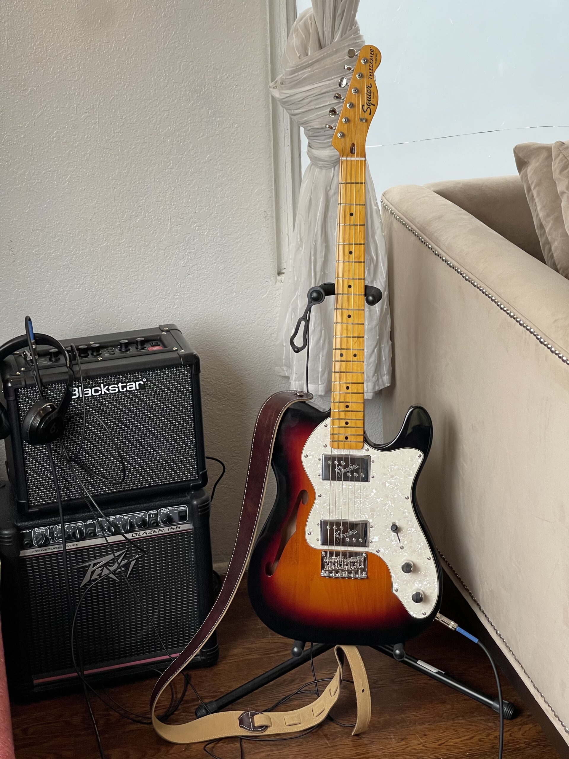 Squier Classic Vibe 70s Thinline Telecaster Electric Guitar - Natural, Maple Fingerboard customer photo 2