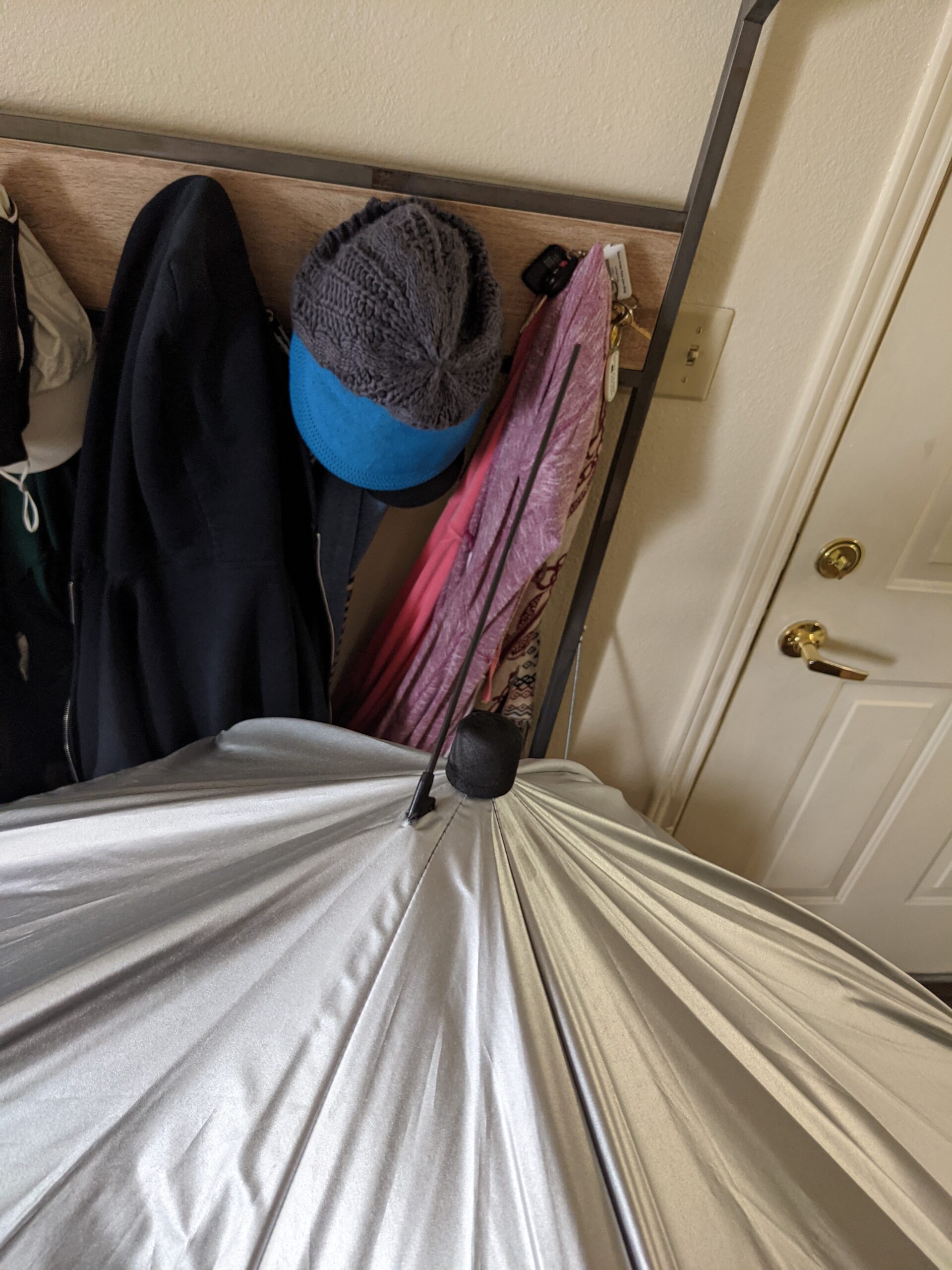 Six Moon Designs Silver Shadow Carbon - 6.8 oz Ultralight Hiking Umbrella - UPF 50+ Sun & Rain Protection - Hands-Free Ready for Thru-Hiking - Silver Reflective customer photo 1