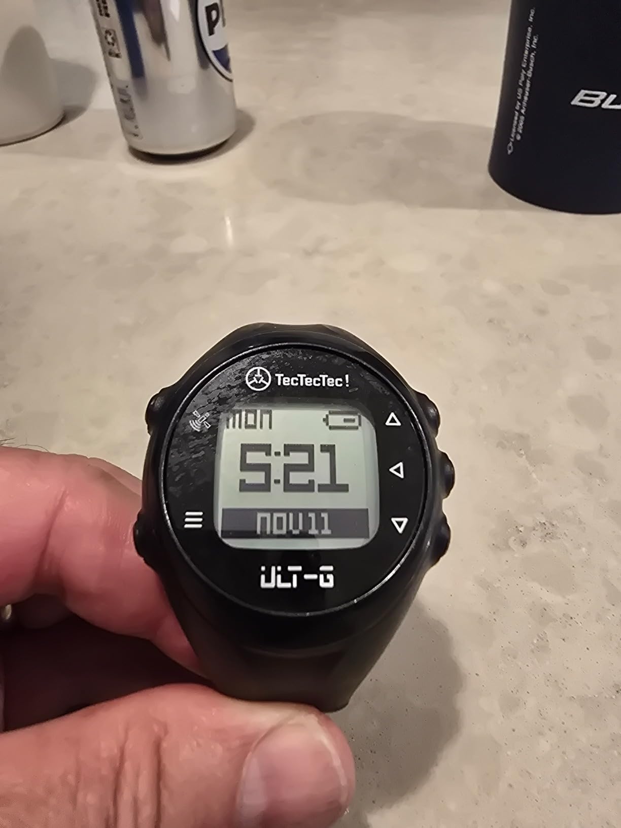 TecTecTec ULT-G Golf GPS Watch - Simple & Easy Distance Watch, 38,000+ Courses Preloaded customer photo 2