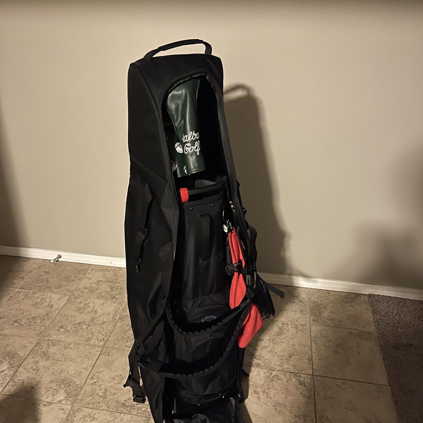 Himal Outdoors Soft-Sided Golf Travel Bag with Wheels - Heavy Duty 600D Polyester Oxford Wear-Resistant, Excellent Zipper Universal Size customer photo 1