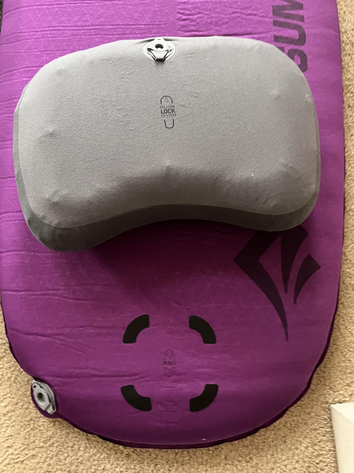 Sea to Summit Aeros Premium Inflatable Travel Pillow, Regular, Lime customer photo 2