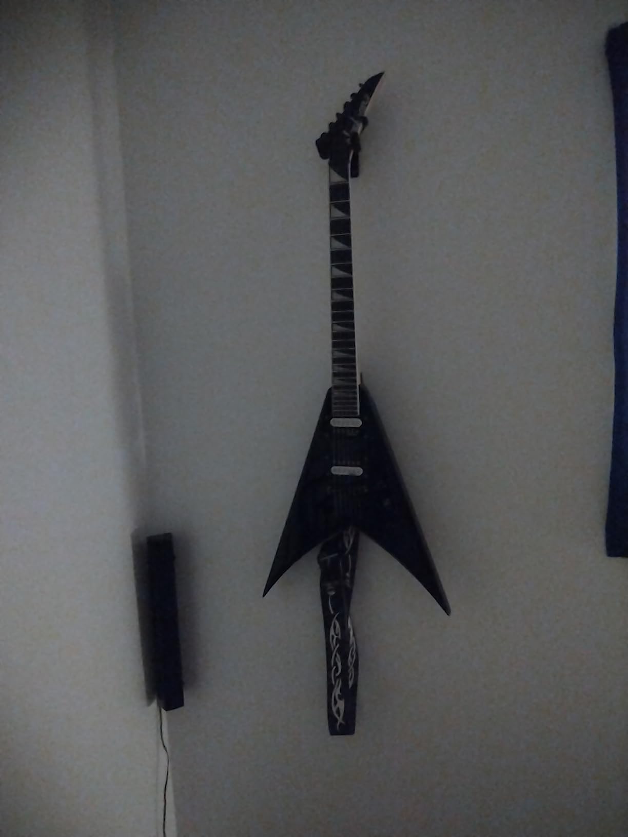 Jackson JS Series JS32T King V Electric Guitar - Gloss Black customer photo 1