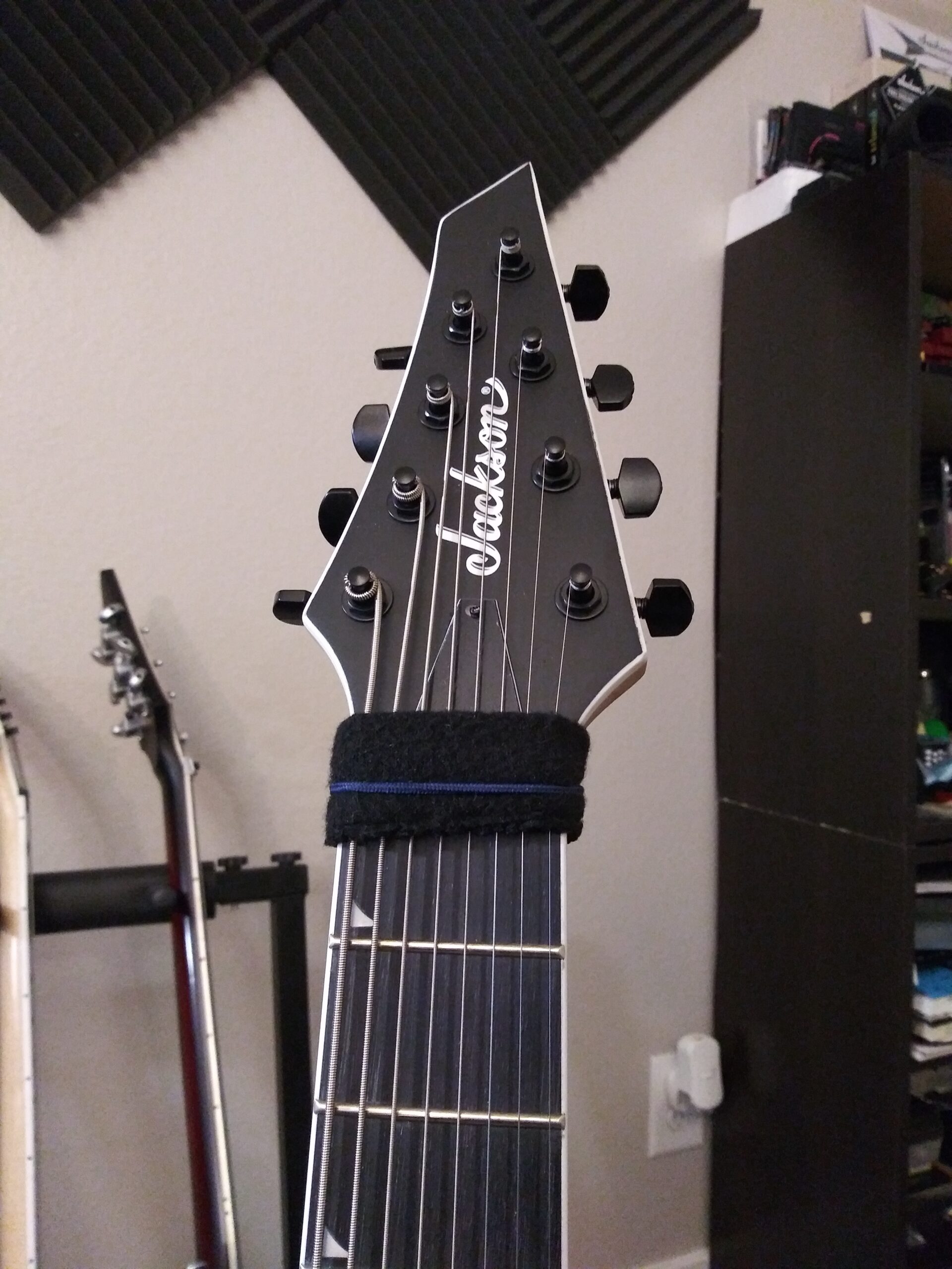 Jackson JS Series Dinky JS32-8 8-String Electric Guitar - Satin Black customer photo 2
