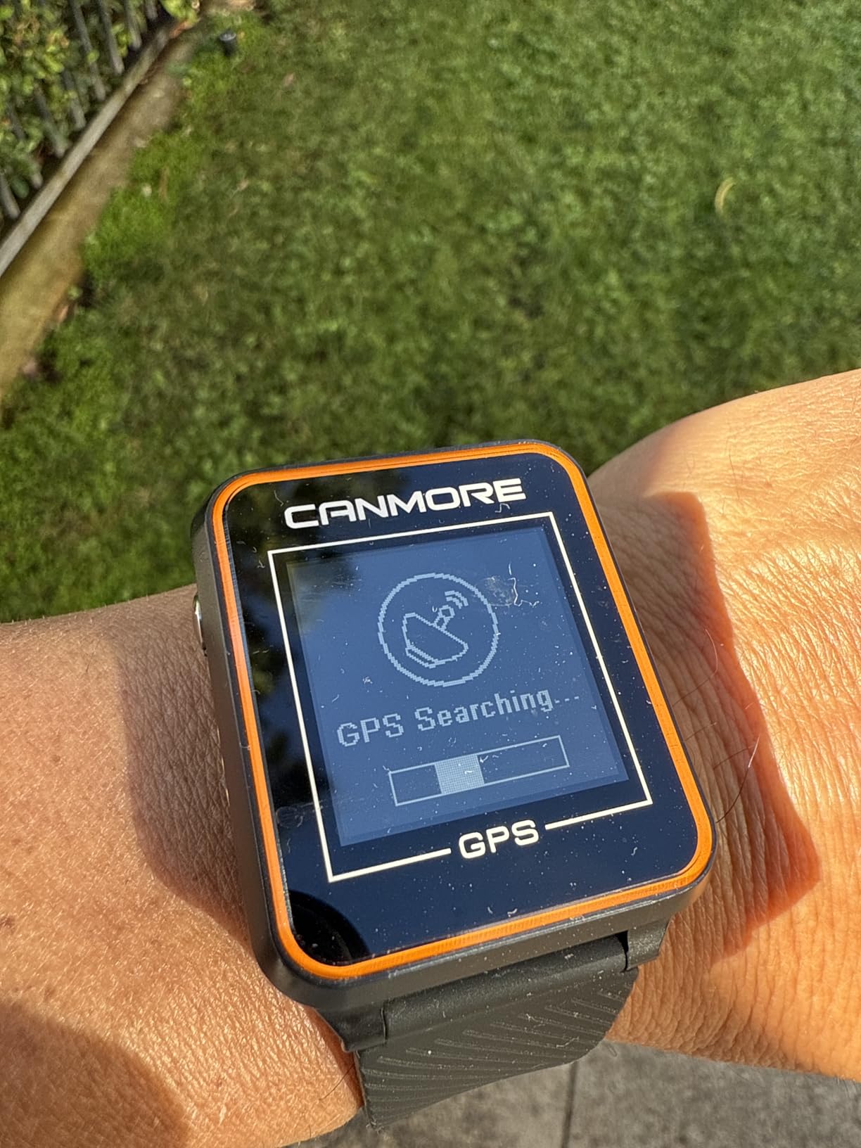 CANMORE TW353 Golf GPS Watch, High Contrast LCD Display, 40,000+ Preloaded Courses Worldwide customer photo 2