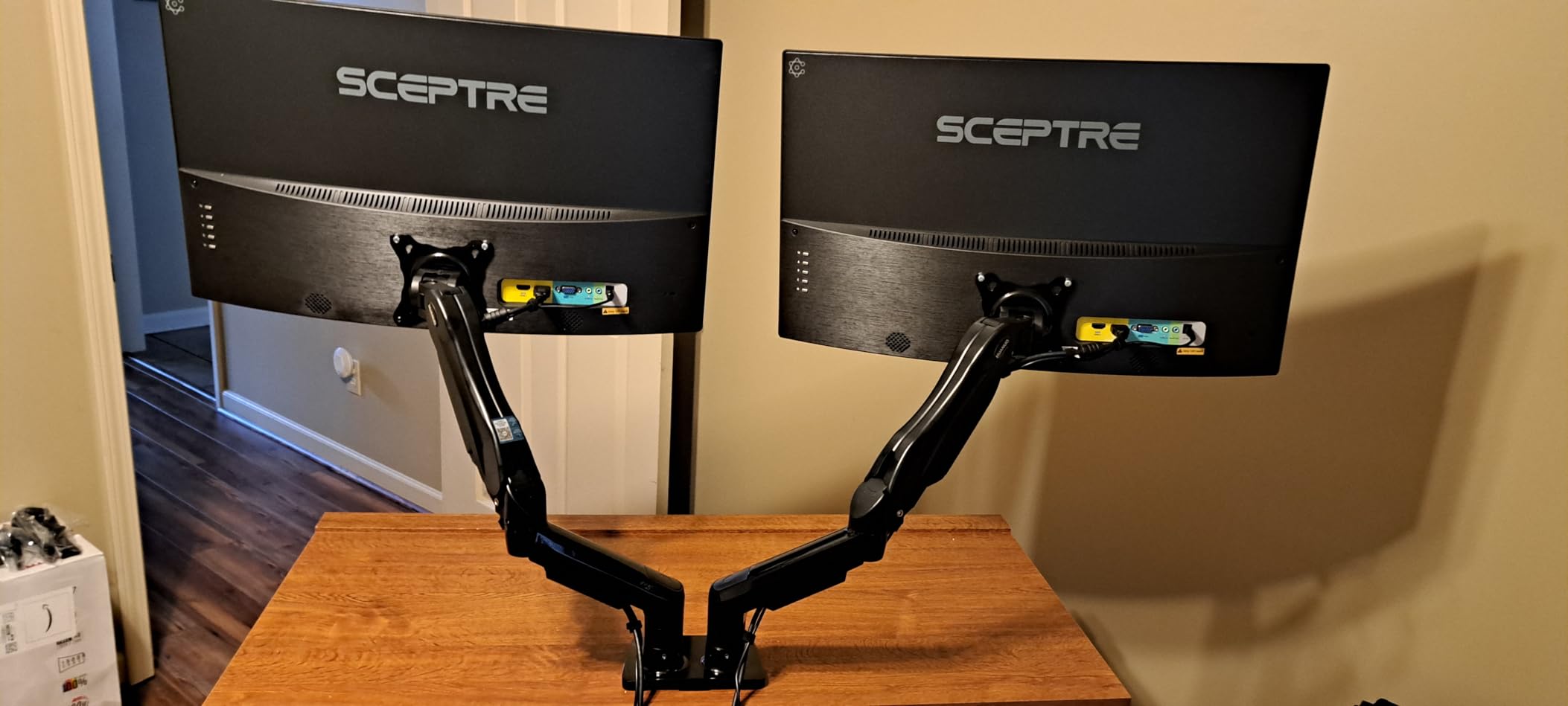 HUANUO FlowLift Dual Monitor Stand, Fully Adjustable Gaming Monitor Desk Mount for 13-32 inch Computer Screens, Full Motion VESA 75x75/100x100 with C-Clamp & Grommet Base, Each Arm Holds 4.4 to 19.8 lbs customer photo 2