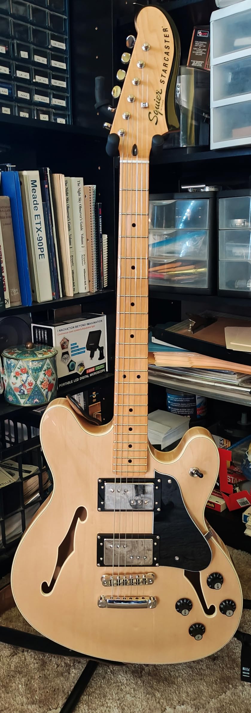 Squier Classic Vibe Starcaster Electric Guitar - Natural, Maple Fingerboard customer photo 1