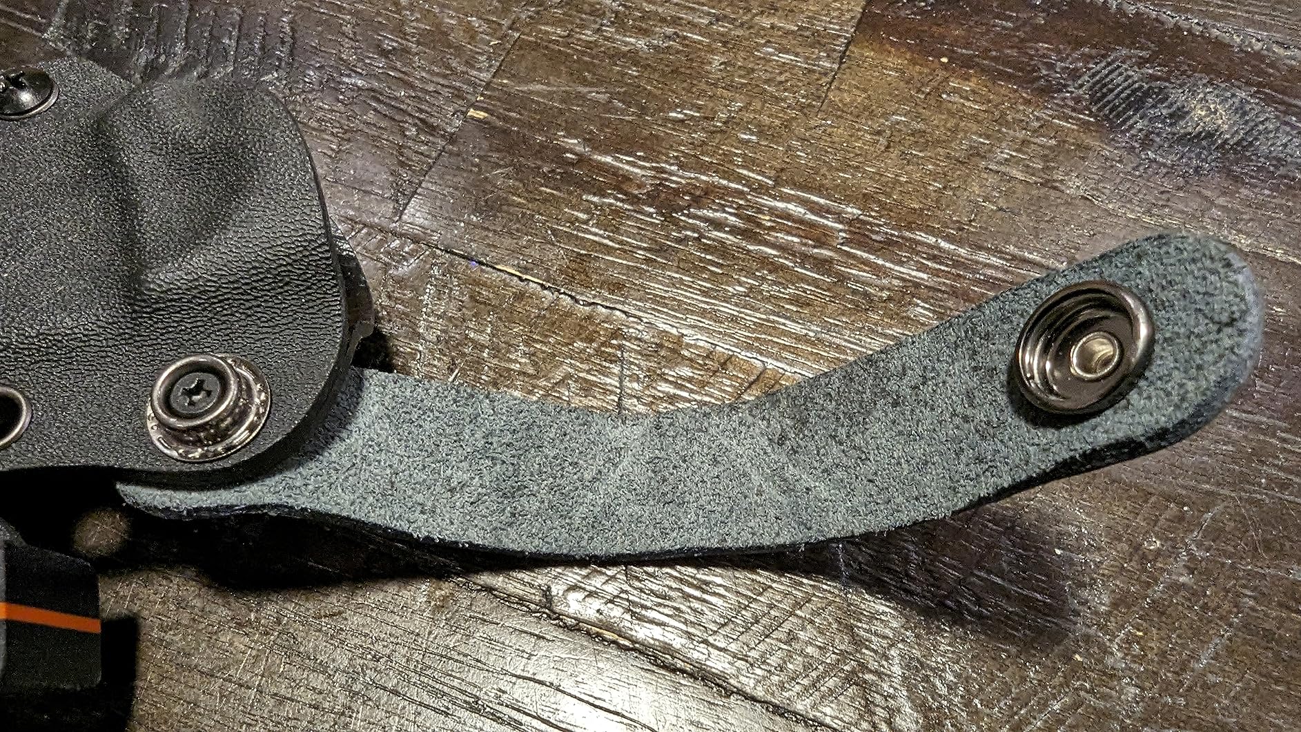 Holtzman's Gorilla Survival Bloodline Fixed Blade Knife with Sheath - Full Tang 1095 High Carbon Steel customer photo 2