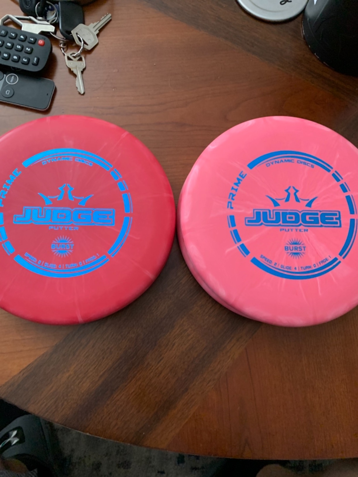 Dynamic Discs Judge Disc Golf Putter, Men and Women Frisbee Golf Putter Set, 170g+, Discs Golf Color & Stamp Will Vary, 5 Pack customer photo 1