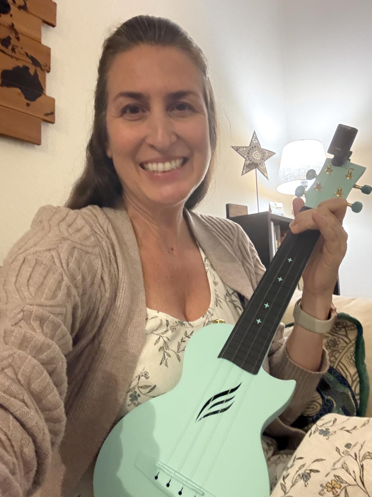 Enya Nova U Concert Ukulele 23 Inch Carbon Fiber - Waterproof Travel Ukulele for Beginners & Adult, Lightweight Durable Body with Beginner Kit (Case, Strap, Capo, Strings) customer photo 1