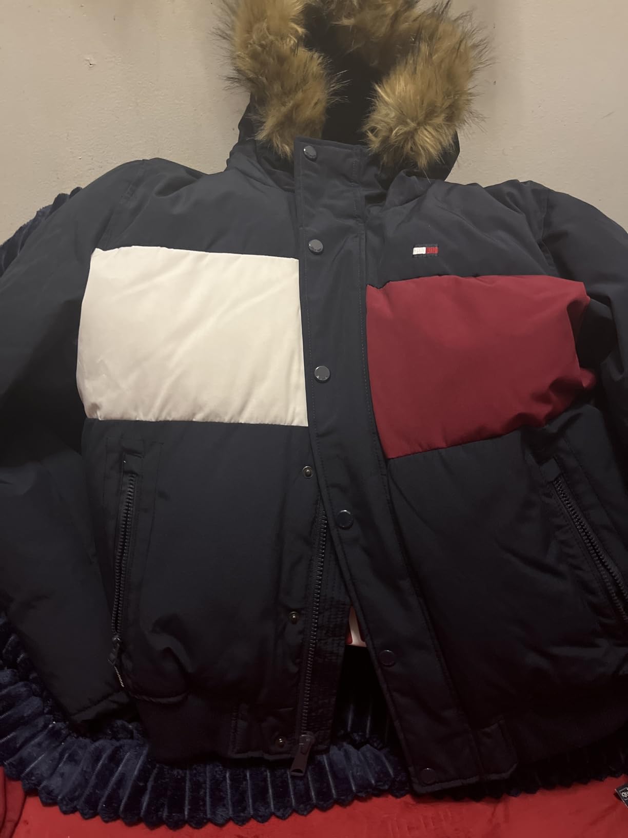 Tommy Hilfiger Men's Arctic Cloth Quilted Snorkel Bomber Jacket (Standard and Big & Tall) customer photo 1