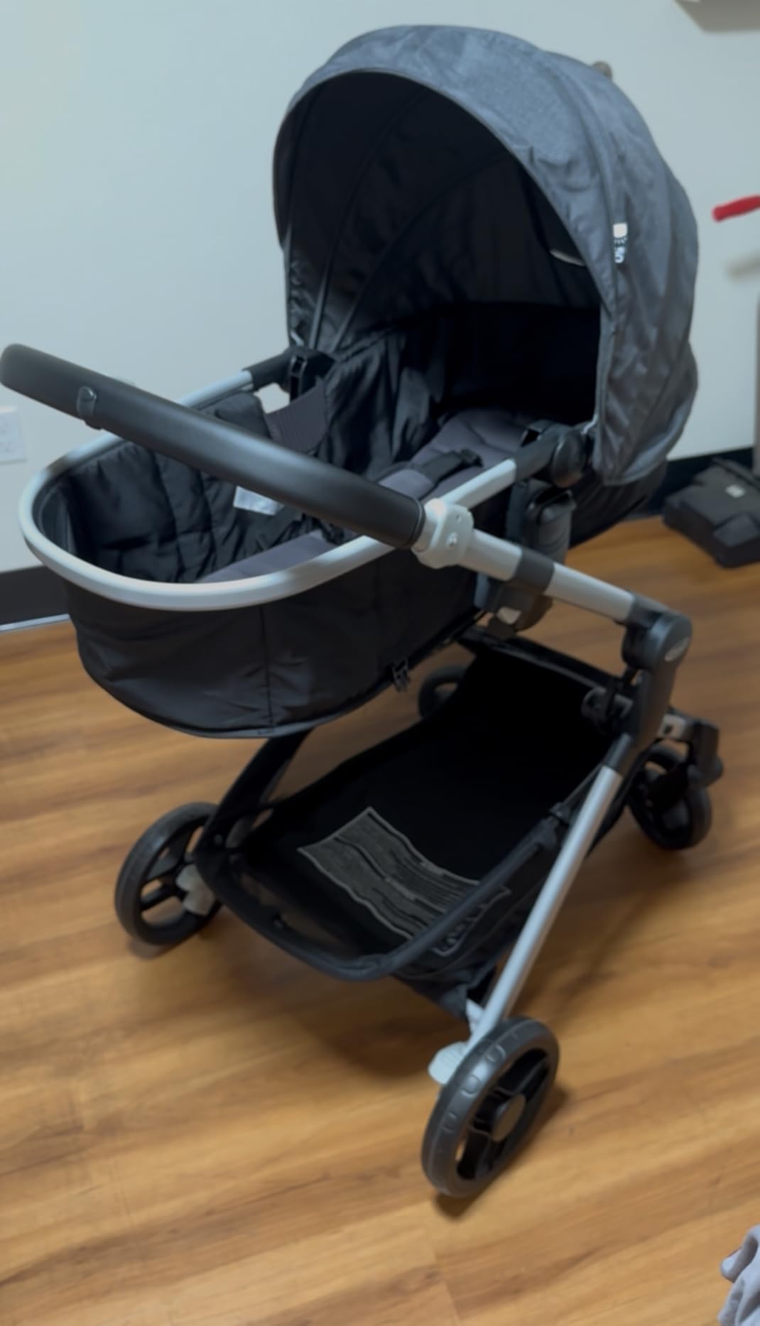 Graco Modes Nest Travel System, 3-in-1 Modular Carseat Stroller Combo, Includes the SnugRide DLX Infant Car Seat and Baby Stroller, Adjustable Slide2Me Car Seat Carrier to Toddler Stroller, Sullivan customer photo 2
