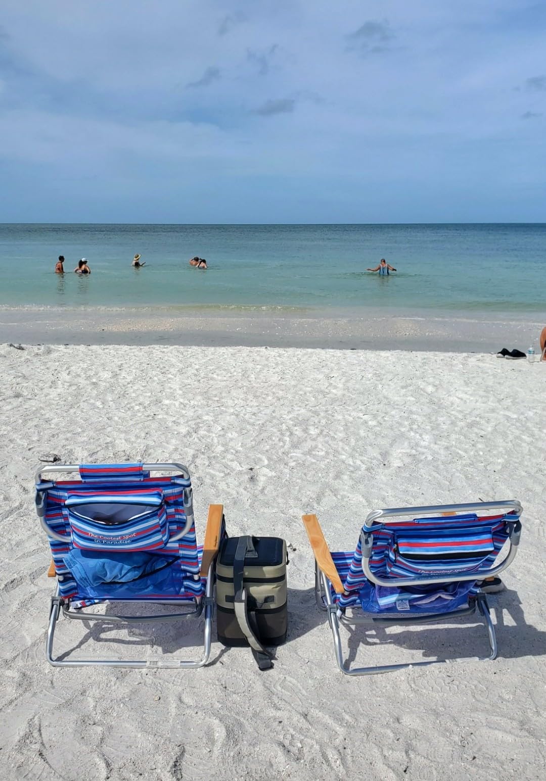 Tommy Bahama 5-Position Classic Lay Flat Folding Backpack Beach Chair, Aluminum, Red, White, and Blue Stripe customer photo 1