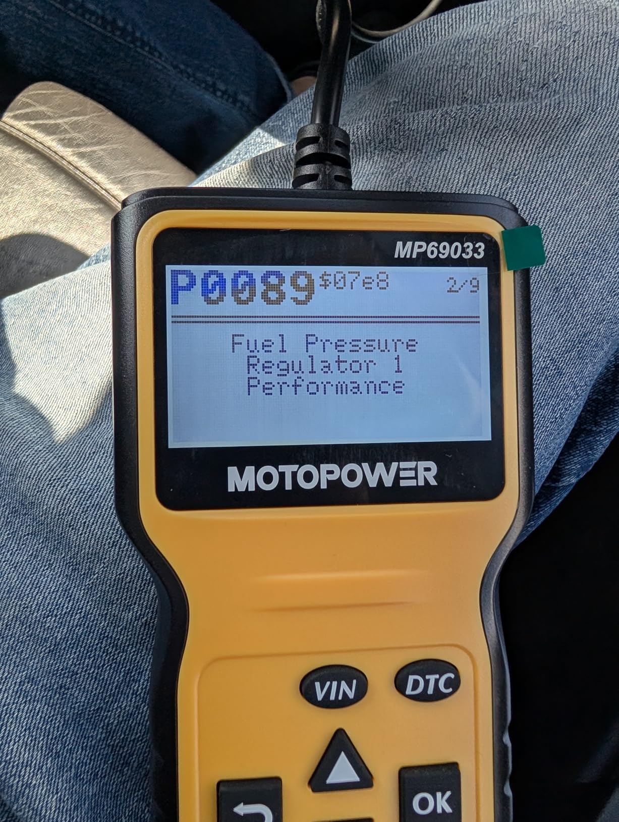 MOTOPOWER MP69033 Car OBD2 Scanner Code Reader Engine Fault Scanner CAN Diagnostic Scan Tool customer photo 1
