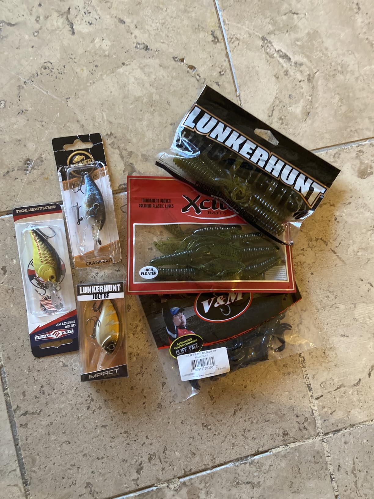 Catch Co Mystery Tackle Box PRO Bass Fishing Kit | Freshwater Largemouth and Smallmouth Bass Lures customer photo 2