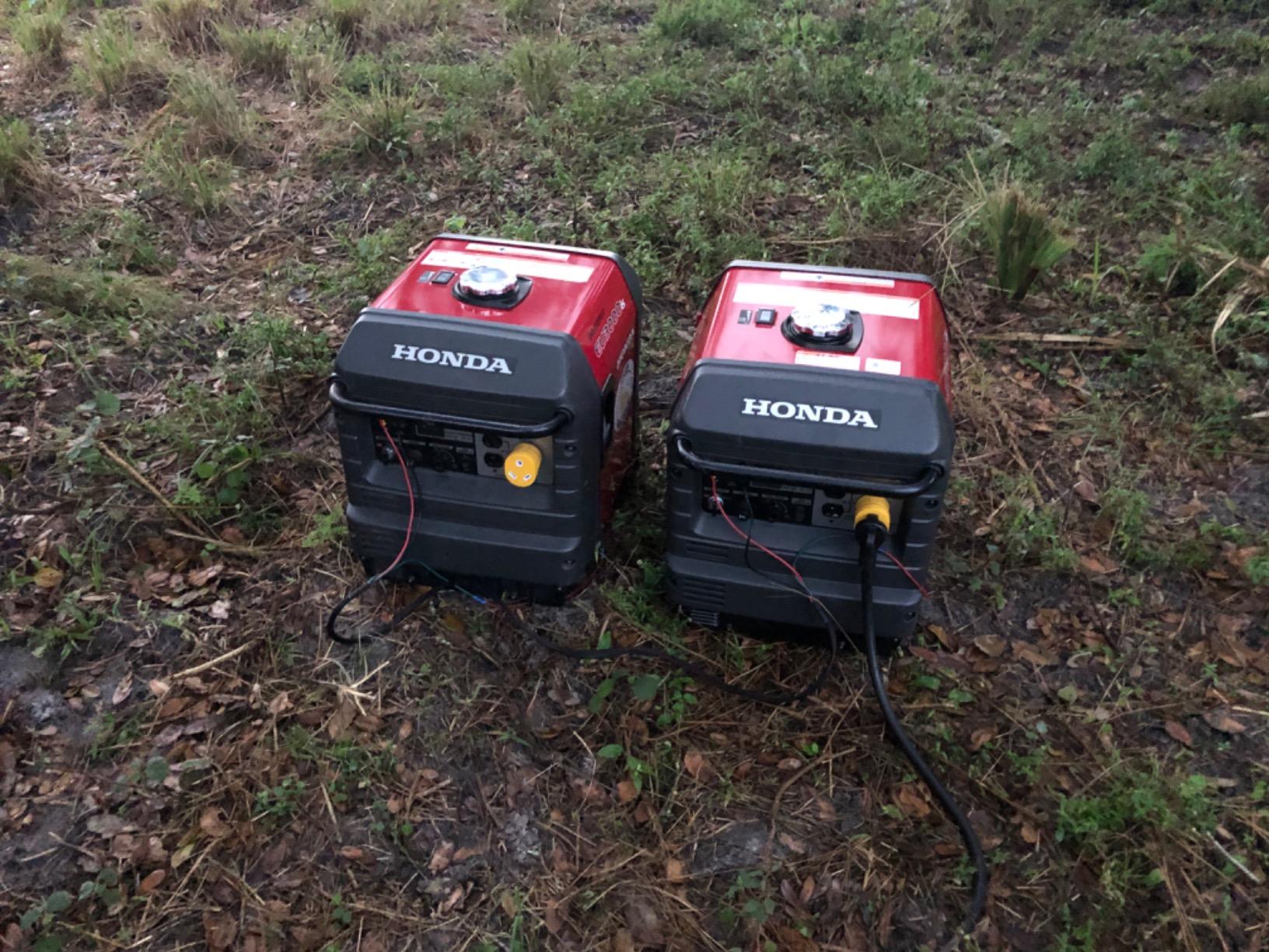 Generator Parallel Cables Kit for Honda Inverter Generators by Journeyman Pro, w/Carrying Case | 30 Amp RV Power Cord Accessories, EU2200i EU2200IC EU1000i EU2000i EU3000i (Right Angle 6-FOOT) customer photo 1