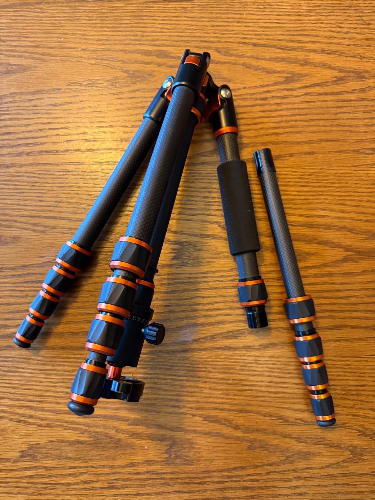 K&F Concept 60 inch Carbon Fiber Camera Tripod, Super Lightweight Compact Travel Tripod with 360 Degree Ball Head, Quick Release Plate, Detachable Monopod 17 lb Load Capacity for SLR DSLR C225C0 (BA225) customer photo 2