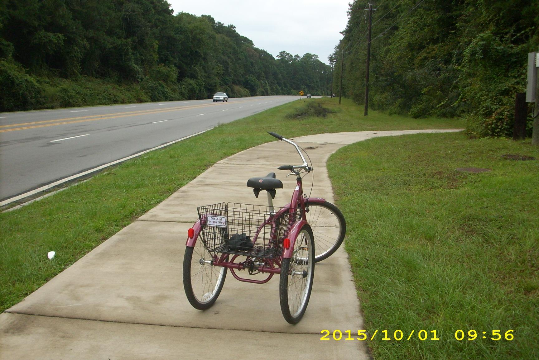 Schwinn Meridian Adult Tricycle, 26-Inch Wheels, Low Step-Through Aluminum Frame customer photo 2