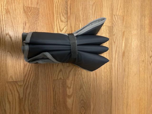 Ruffwear, Highlands Dog Pad, Portable Dog Bed for Outdoor Use, Cloudburst Gray, Medium customer photo 1