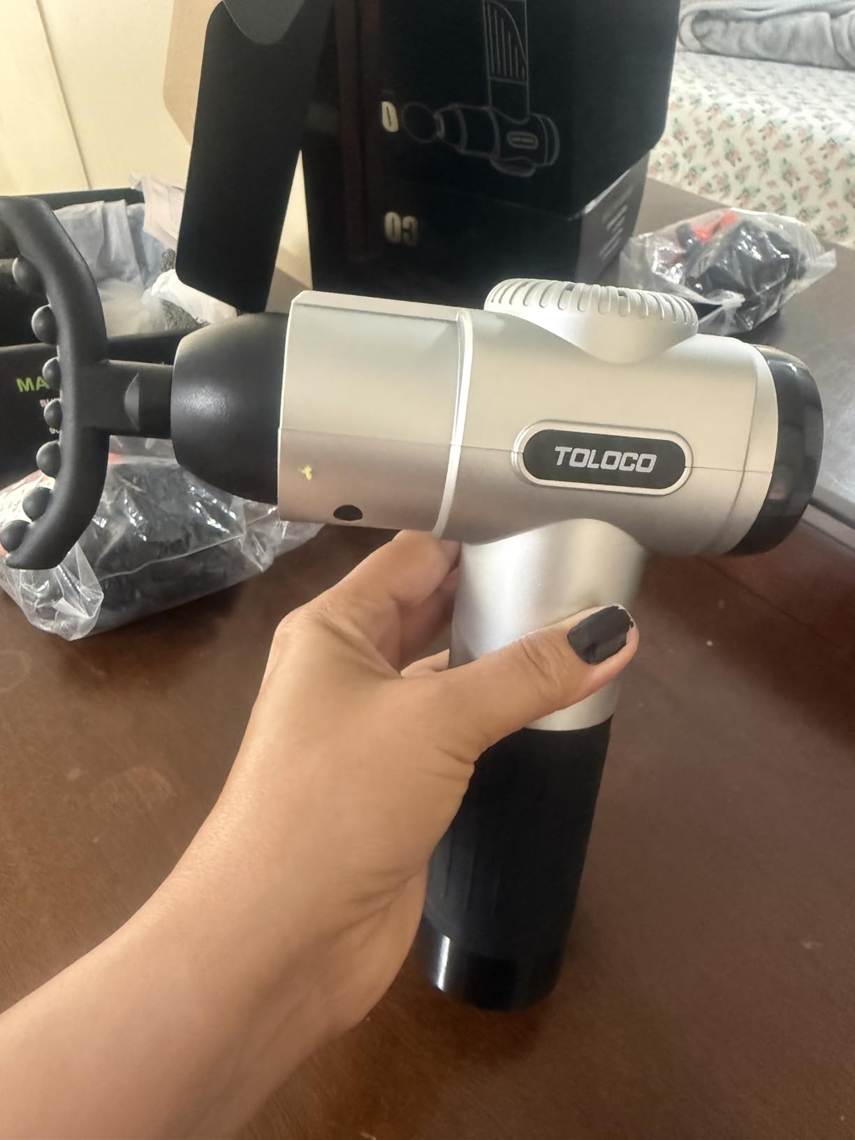 TOLOCO Massage Gun, Deep Tissue Back Massage for Athletes for Pain Relief, Percussion Massager with 10 Massages Heads & Silent Brushless Motor, Fathers Day Dad Gifts, Black customer photo 1