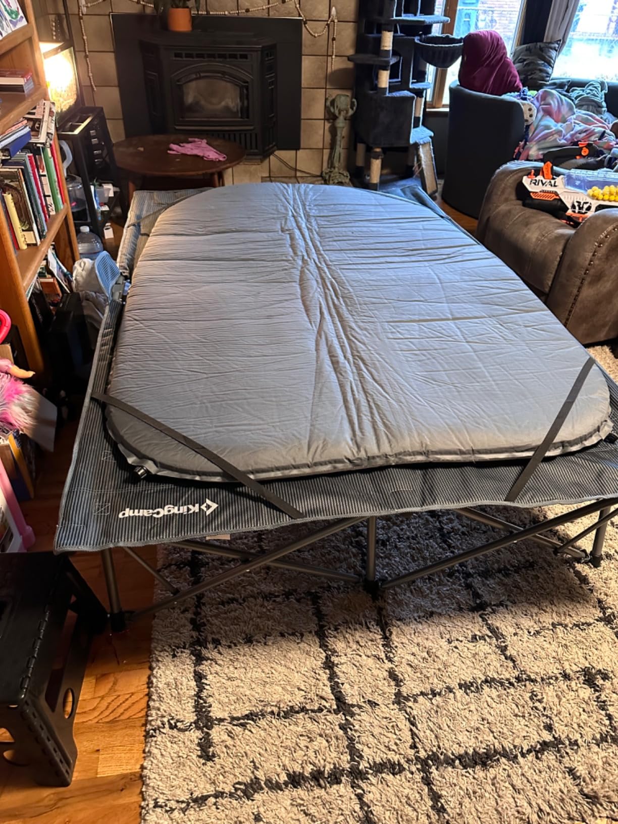 KingCamp Oversized XXL Camping Cot, Folding Portable Heavy Duty 551lbs Sleeping Bed for Adult customer photo 1