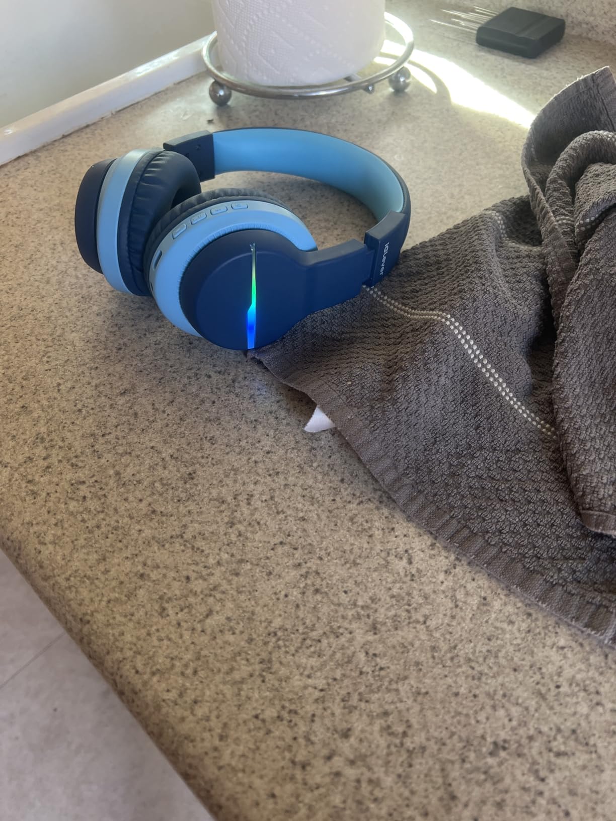 iClever BTH12 Kids Bluetooth Headphones, Colorful LED Lights Kids Headphones Wireless, 74/85dBA Safe Volume, 85H Playtime, Fast Charging, Bluetooth 5.2, Over Ear, Built-in Mic for iPad/Tablet/Airplane, Blue customer photo 1