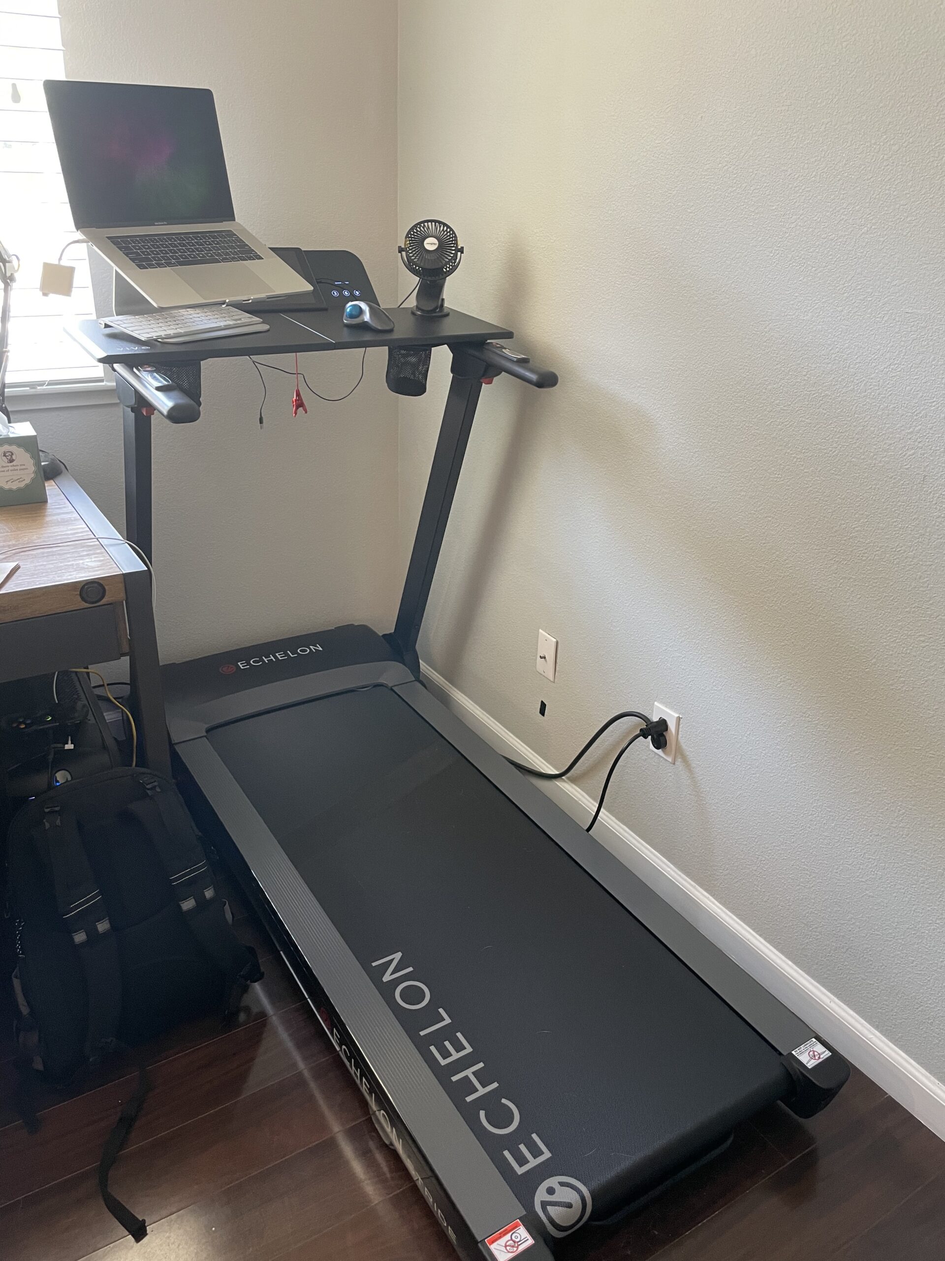 Echelon Stride Treadmill, Smart Foldable, 300 Lb Capacity, Motorized Incline, Comfortable Air Cushioning Deck customer photo 1