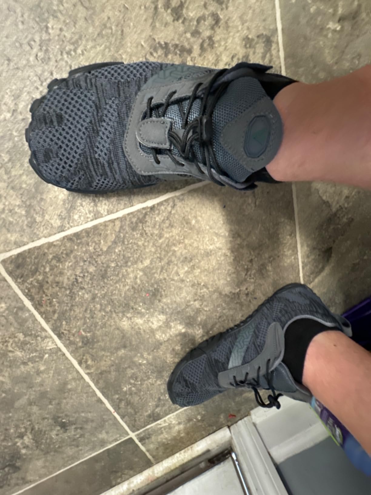 WHITIN Men's Minimalist Trail Running Shoes | Wide Toe Box | Optimal Barefoot-Feel customer photo 1