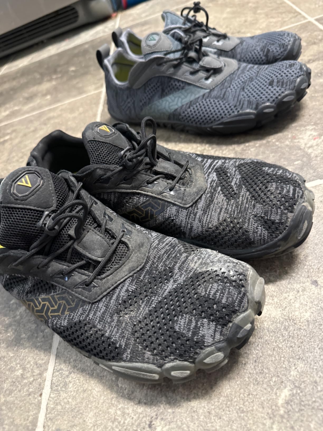 WHITIN Men's Minimalist Trail Running Shoes | Wide Toe Box | Optimal Barefoot-Feel customer photo 2