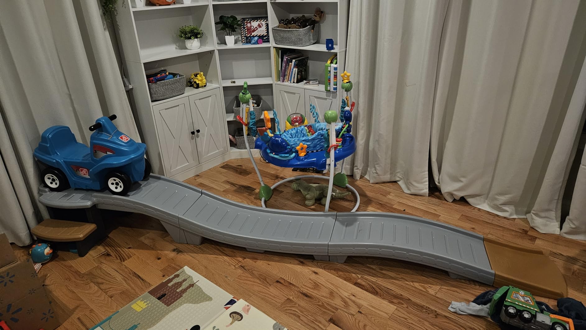 Step2 Up & Down Roller Coaster Kids Ride On Toy, Push Car, Indoor/Outdoor Playset, Made of Durable Plastic, Max Weight 50 lbs., For Toddlers 2-5 Years Old, Multicolor customer photo 2