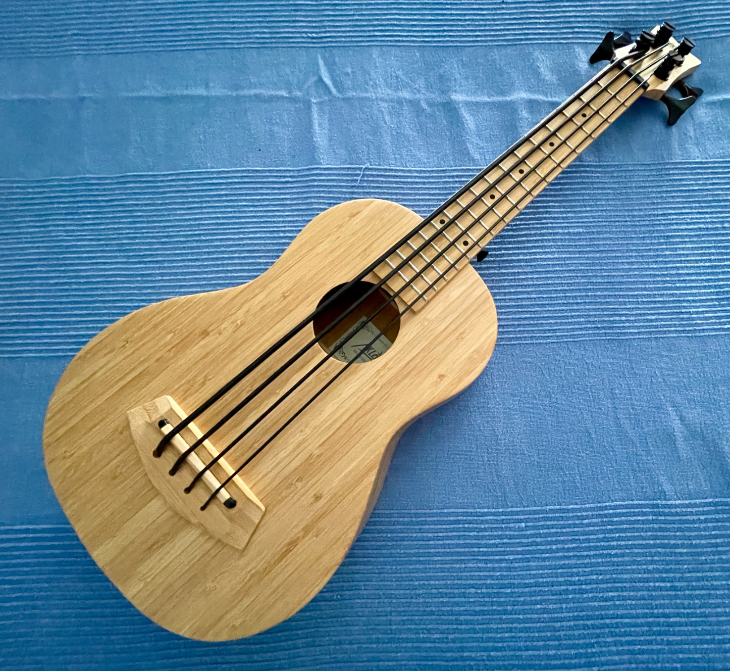 Electric Bass Ukulele, AKLOT Baritone Fretless Ukelele Bass Uke 30 inch Ebony African Blackwood Professional E-A-D-G with Gig Bag Strap customer photo 1