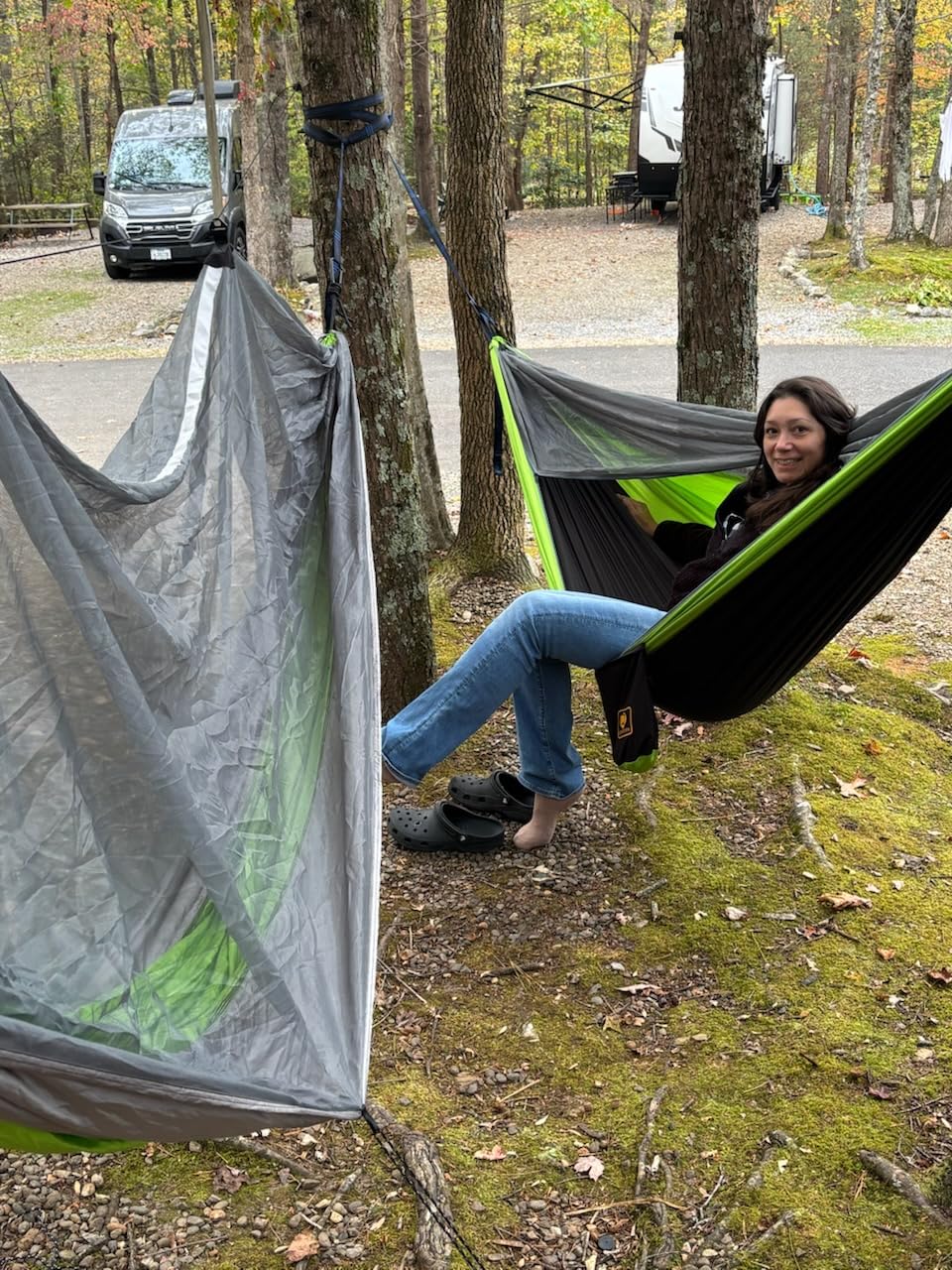 Qevooon Camping Hammock with Net,Travel Portable Lightweight Hammocks with Tree Straps and Solid D-Shape Carabiners,Parachute Nylon Hammock for Outsides Backpacking Beach Backyard Patio Hiking customer photo 1