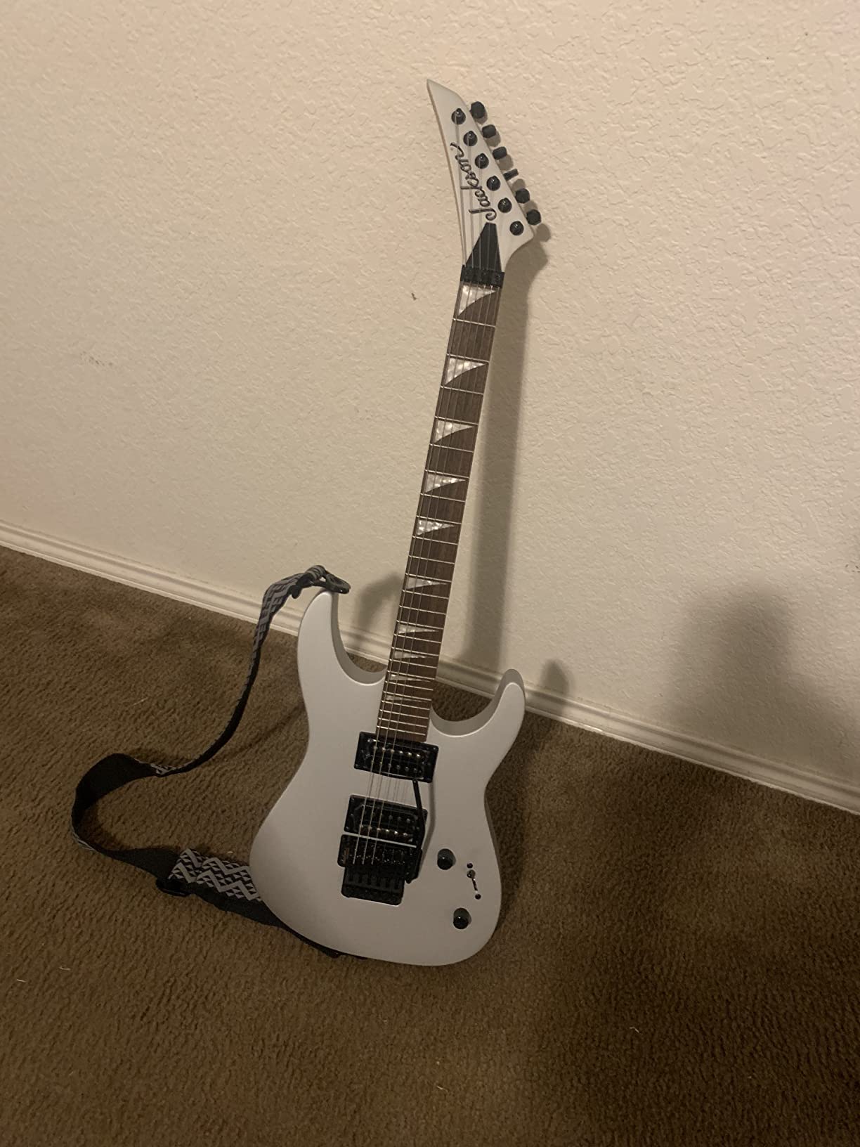 Jackson X Series Dinky DK3XR HSS Electric Guitar - Neon Green customer photo 2
