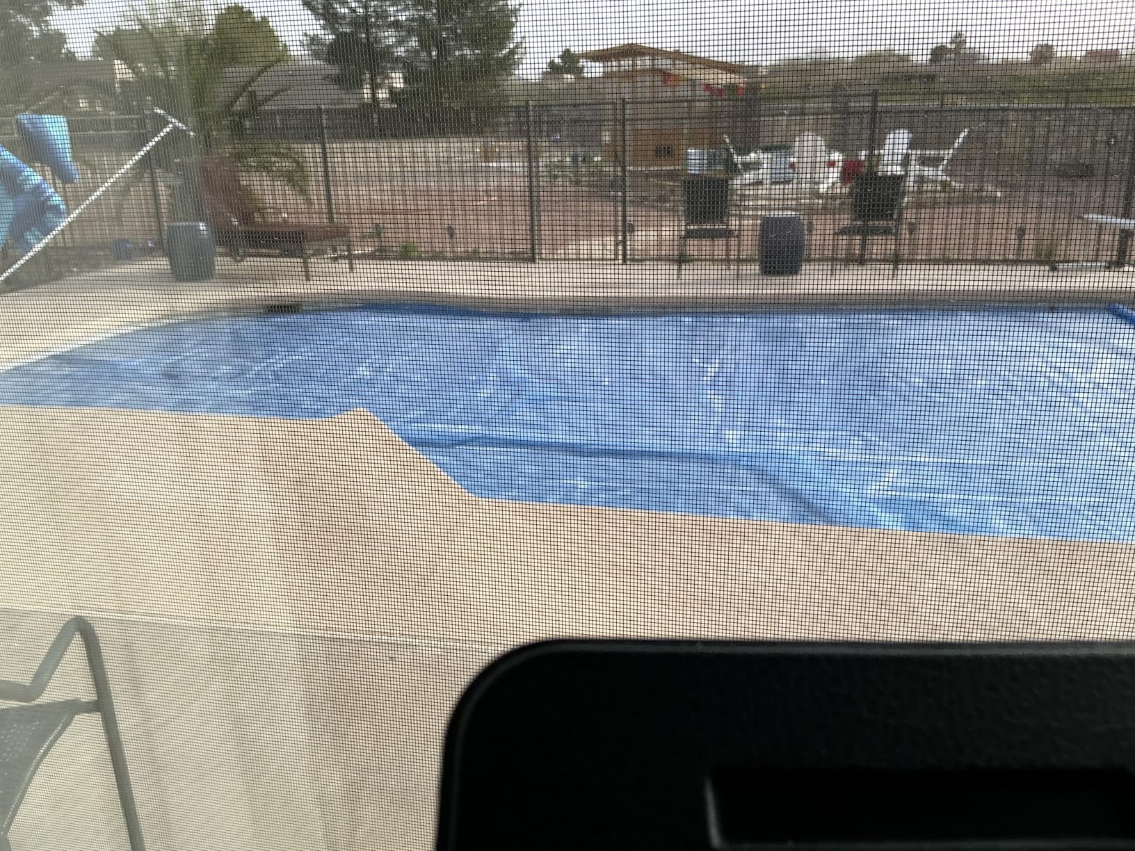 BigXwell Hot Tub Cover Spa Cover, 16-mil 6 x 6 Foot Square Solar Pool Cover Heavy-Duty Heat Retaining Solar Blanket Cover for Spa Hot Tub customer photo 2