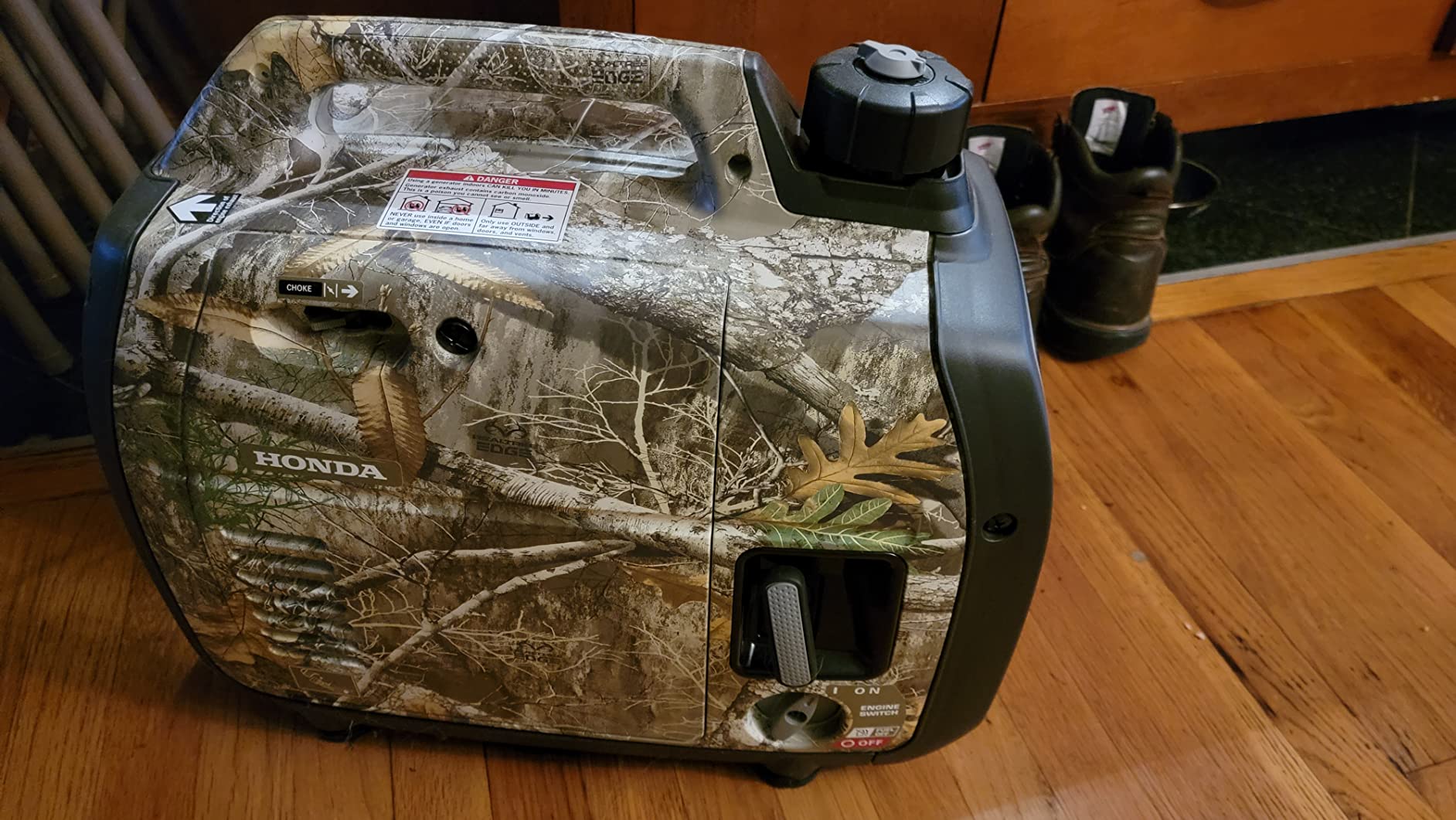 Ford 2300 Watt Gas Inverter Generator, Small Portable & Quiet, Home Use, Camping, Outdoor, CARB Compliant, Parallel Capability, Built Ford Tough, FG2300IS customer photo 2