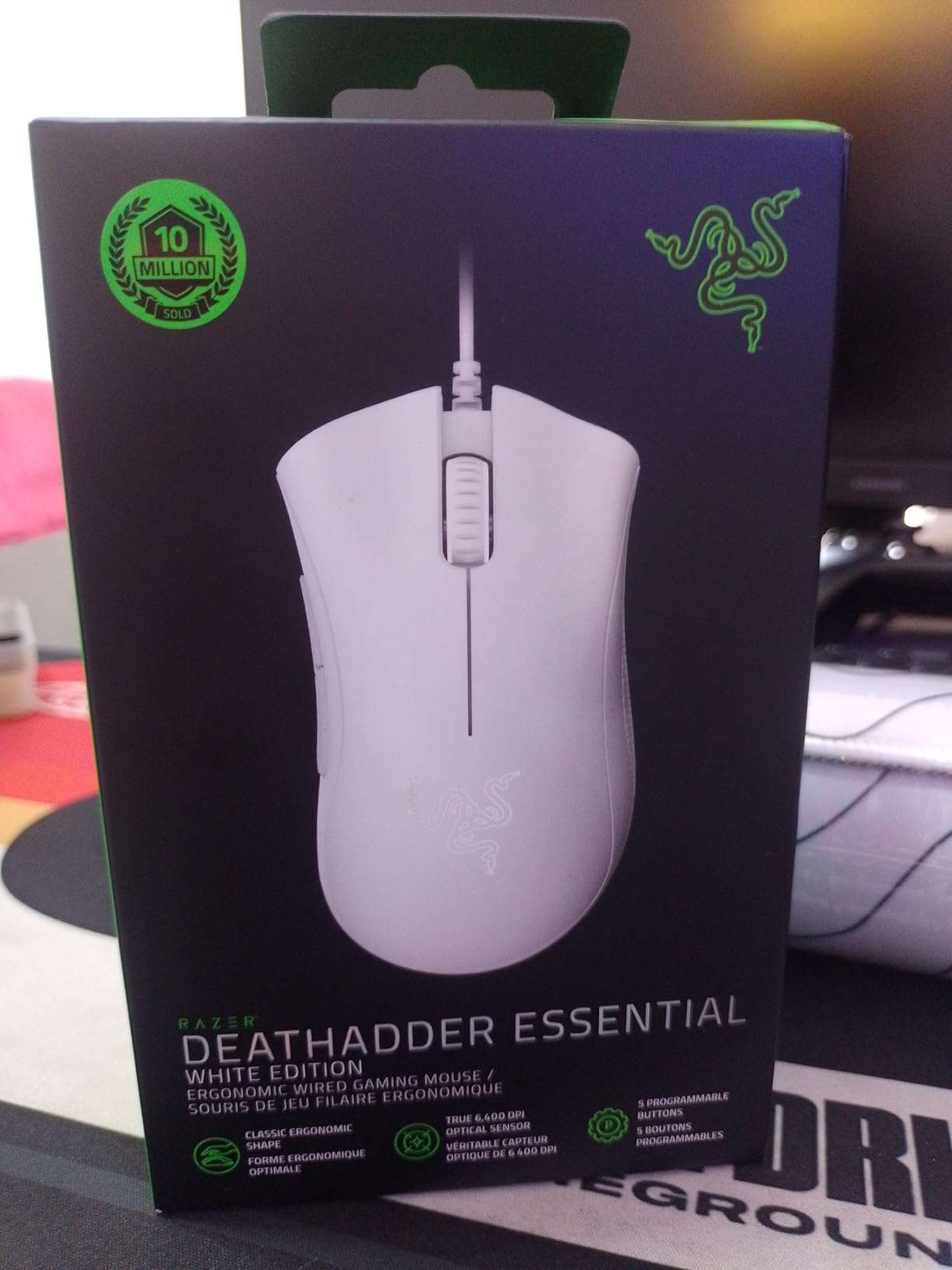 Razer DeathAdder Essential Gaming Mouse: 6400 DPI Optical Sensor - 5 Programmable Buttons - Mechanical Switches - Rubber Side Grips - Classic Black customer photo 2