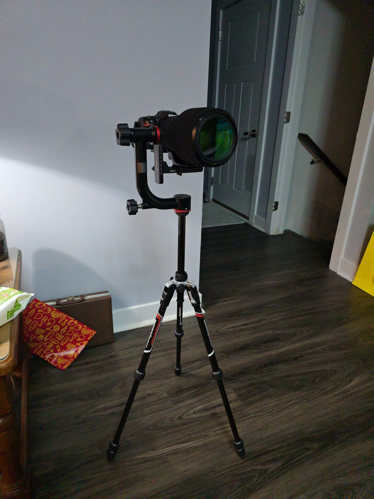 NEEWER Gimbal Tripod Head Professional Heavy Duty Aluminum Alloy with Arca Type Quick Release Plate, GM101 customer photo 1