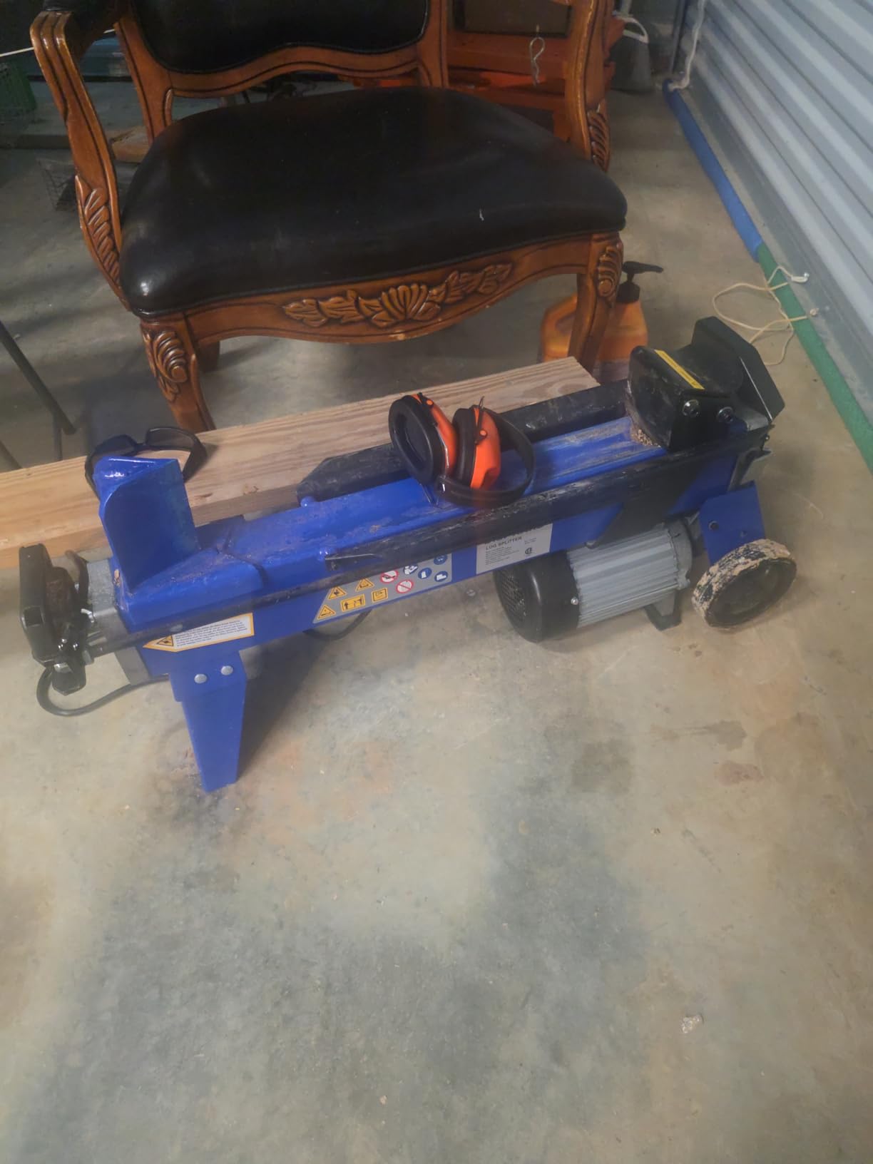 BILT HARD 6.5 Ton Electric Log Splitter, 15Amp Hydraulic Ram Firewood Splitting Machine, Horizontal customer photo 1