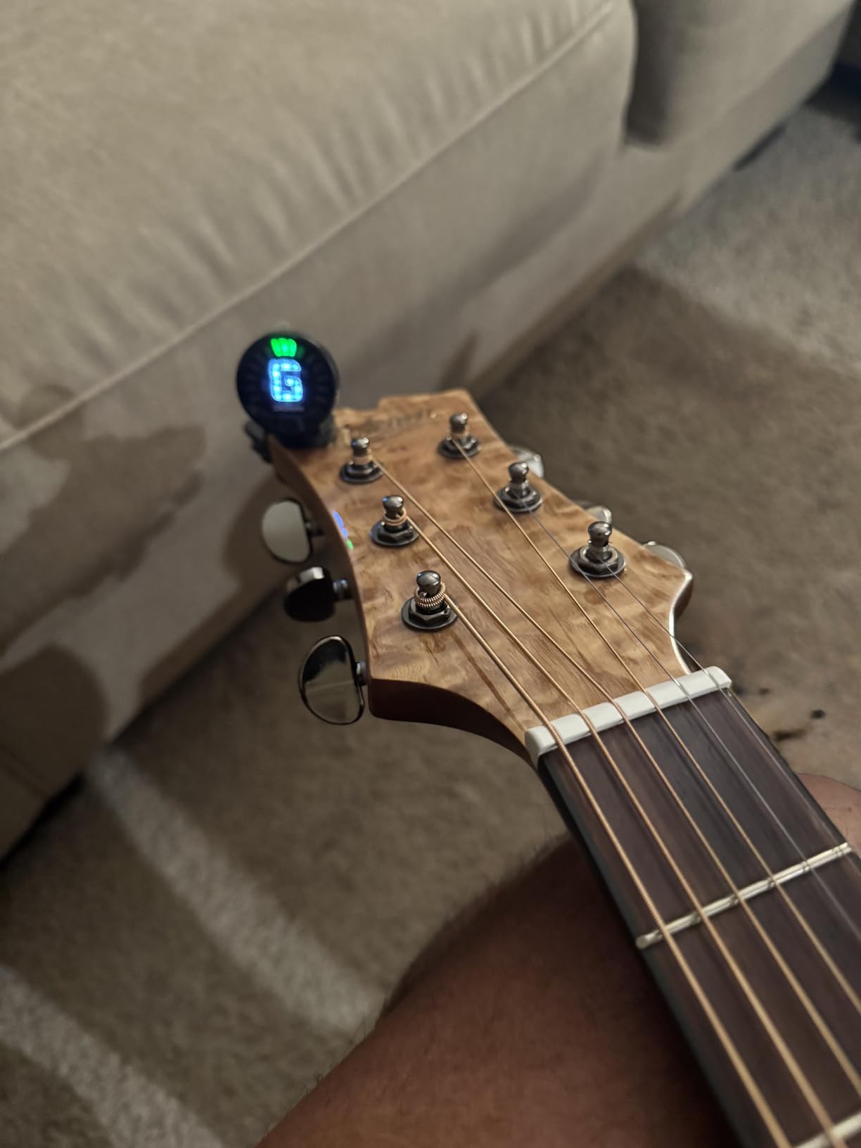 D'Addario Nexxus 360 Rechargeable Guitar Tuner - Clip On - 24 Hours of Tuning Time per Charge - Rotates 360-degrees customer photo 2